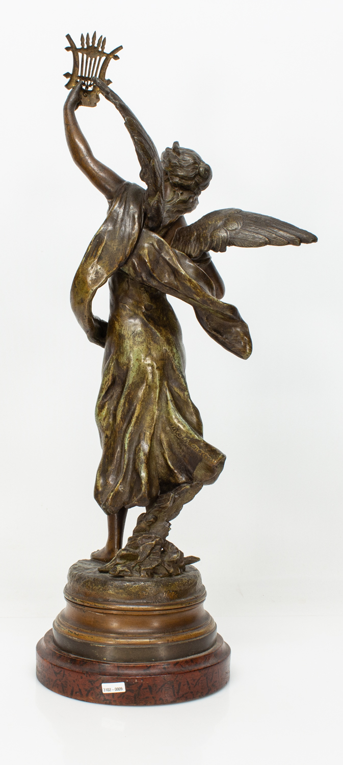 Detail